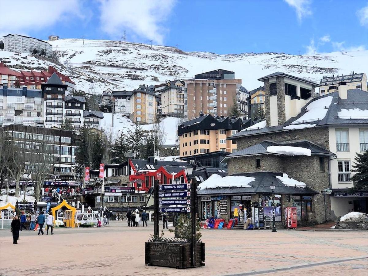 Ski Plaza Sierra Nevada & Zona Baja Exteriér fotografie