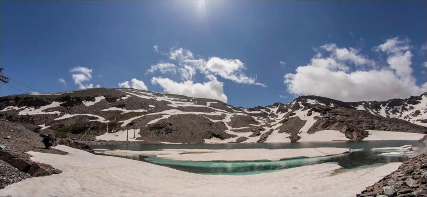 Ski Plaza Sierra Nevada & Zona Baja Exteriér fotografie